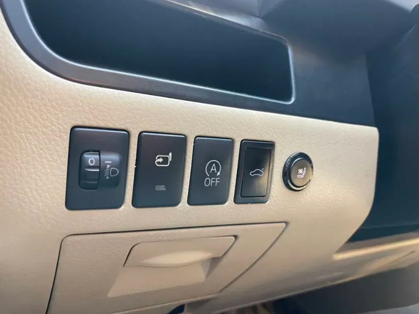 2018 Toyota Highlander 2.0T 220HP L4 6AT,autocango,china used car exporter,china ev exporter,chinese used car exporter,chinese used ev exporter