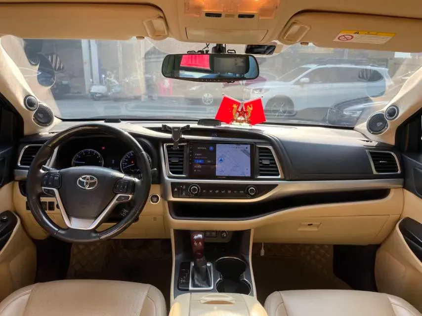 2018 Toyota Highlander 2.0T 220HP L4 6AT,autocango,china used car exporter,china ev exporter,chinese used car exporter,chinese used ev exporter