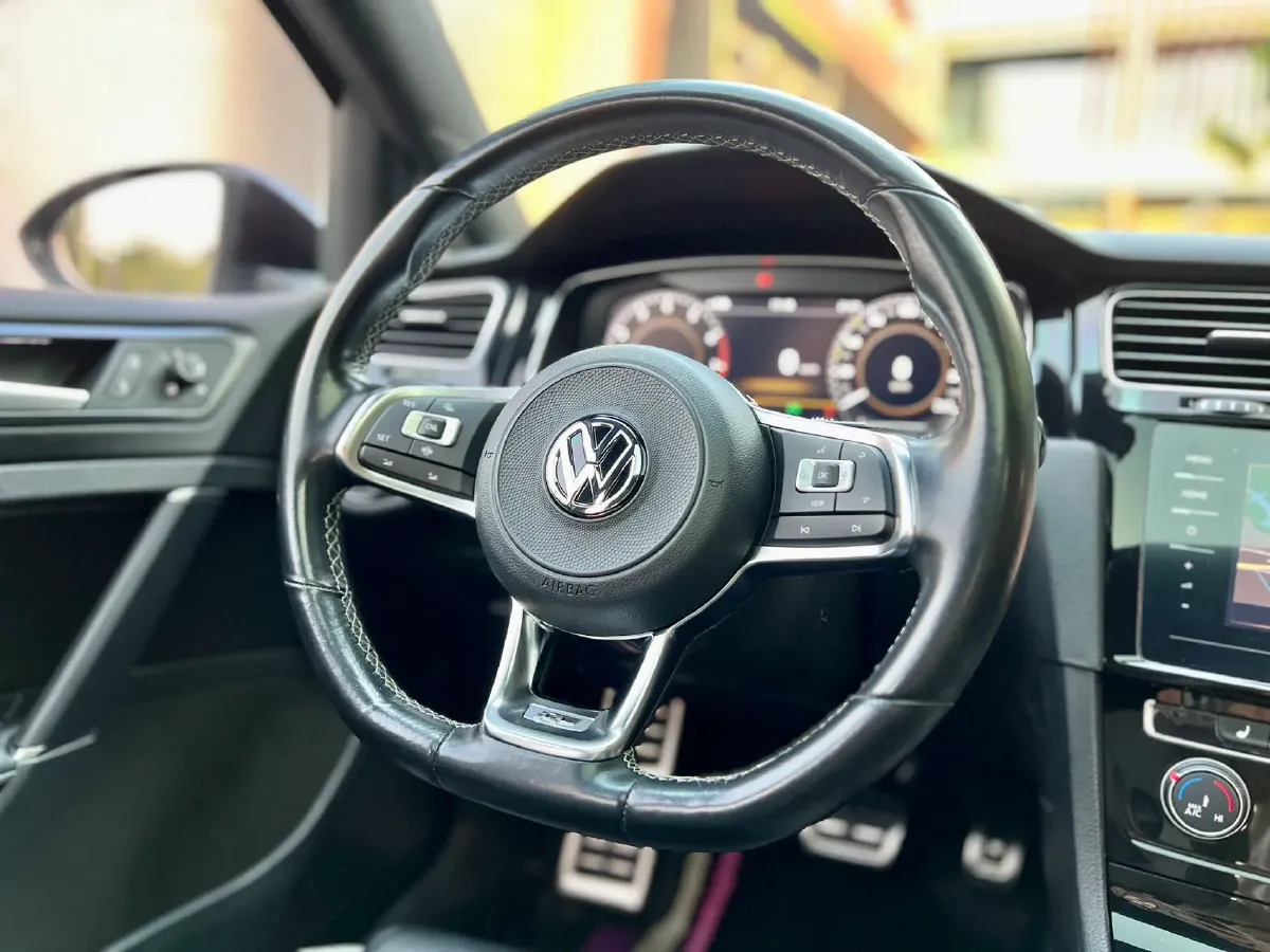 2020 Volkswagen Golf 1.4T 150HP L4 7DCT,autocango,china used car exporter,china ev exporter,chinese used car exporter,chinese used ev exporter