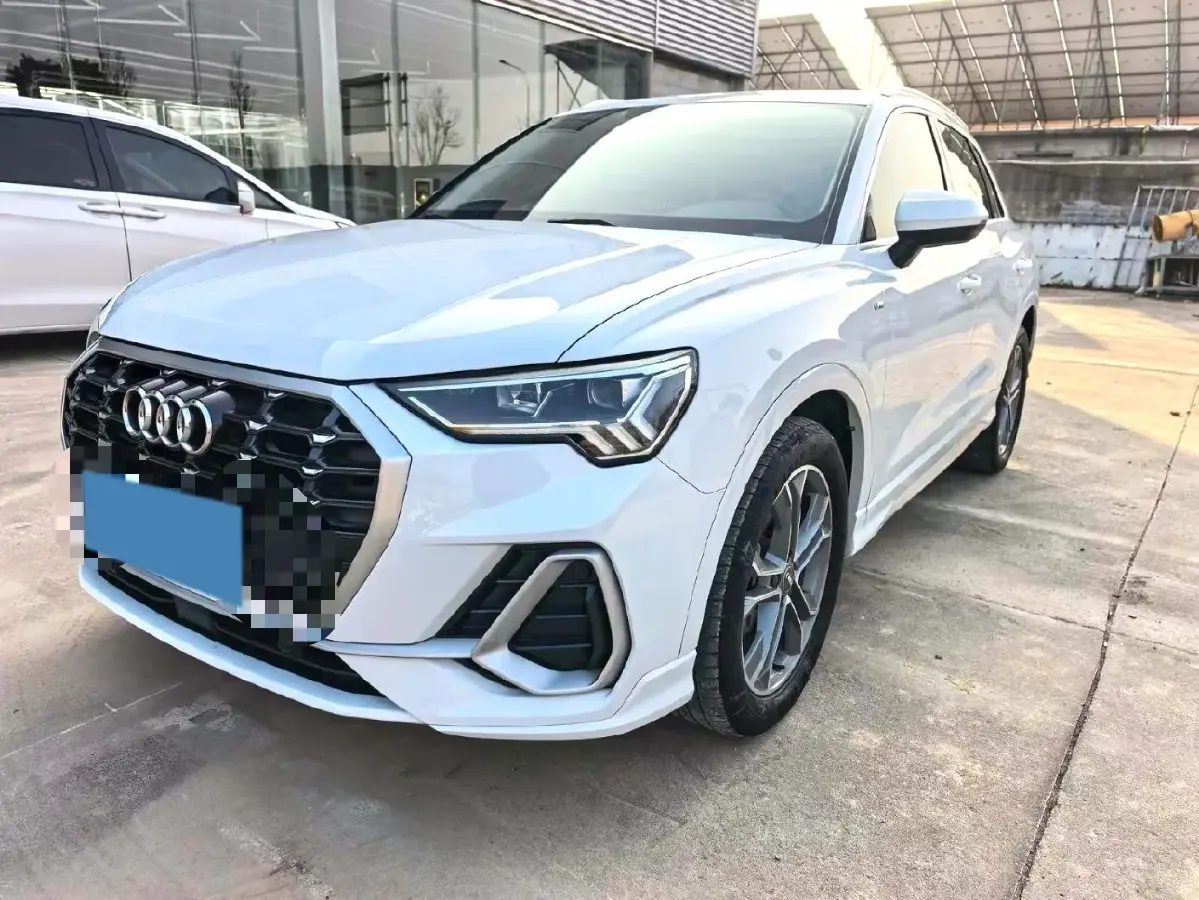 2021 Audi Q3 2.0T 186HP L4 7DCT