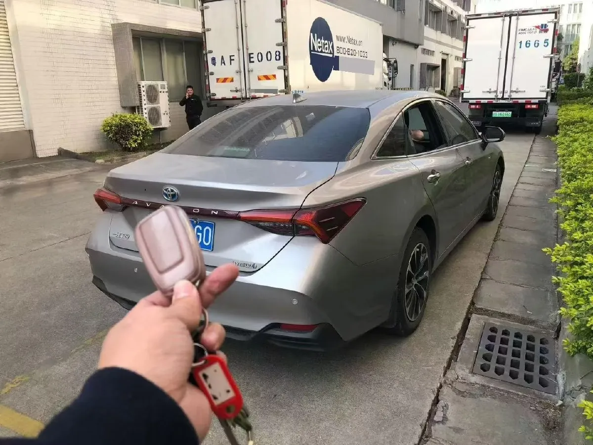 2022 Toyota Avalon 2.5L 178HP L4 E-CVT Hybrid,autocango,china used car exporter,china ev exporter,chinese used car exporter,chinese used ev exporter