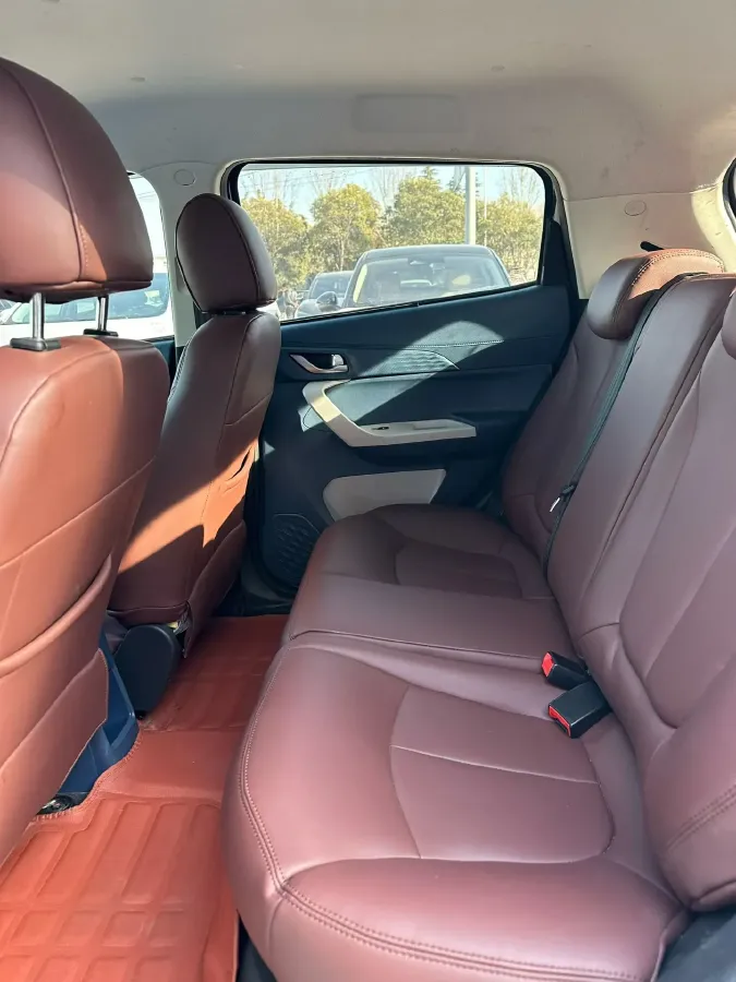 2022 ChangAn BenBen E-Star BEV 31.95KWH,autocango,china used car exporter,china ev exporter,chinese used car exporter,chinese used ev exporter