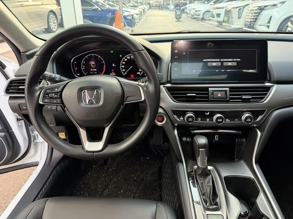 2022 Honda Accord 1.5T 194HP L4 CVT,autocango,china used car exporter,china ev exporter,chinese used car exporter,chinese used ev exporter