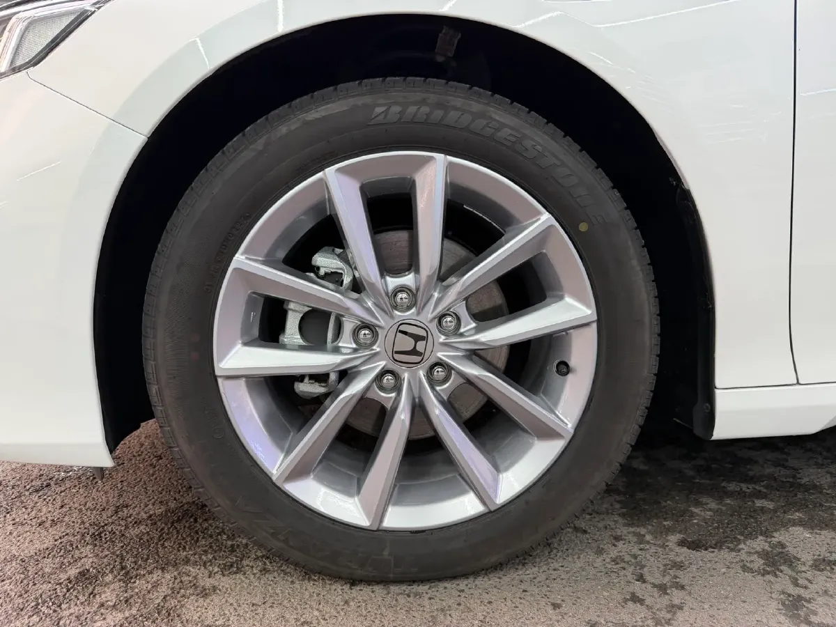 2022 Honda Accord 1.5T 194HP L4 CVT,autocango,china used car exporter,china ev exporter,chinese used car exporter,chinese used ev exporter