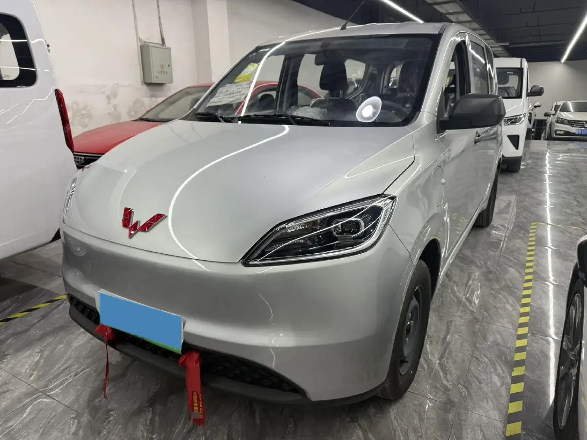 2024 WuLing HongGuang New Energy BEV 32.6KWH