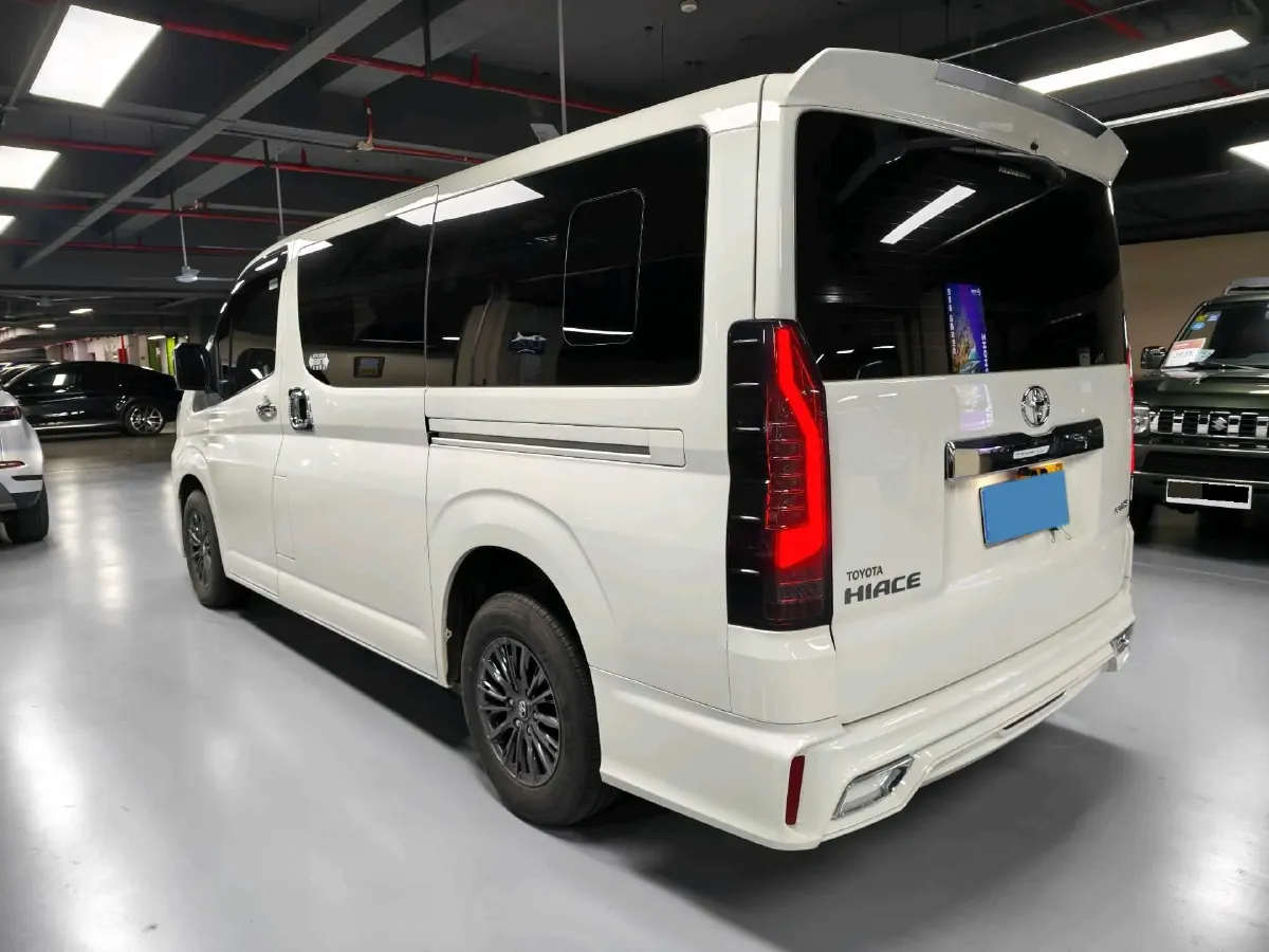 2022 Toyota 86 2.4L 234HP H4 6AT,autocango,china used car exporter,china ev exporter,chinese used car exporter,chinese used ev exporter