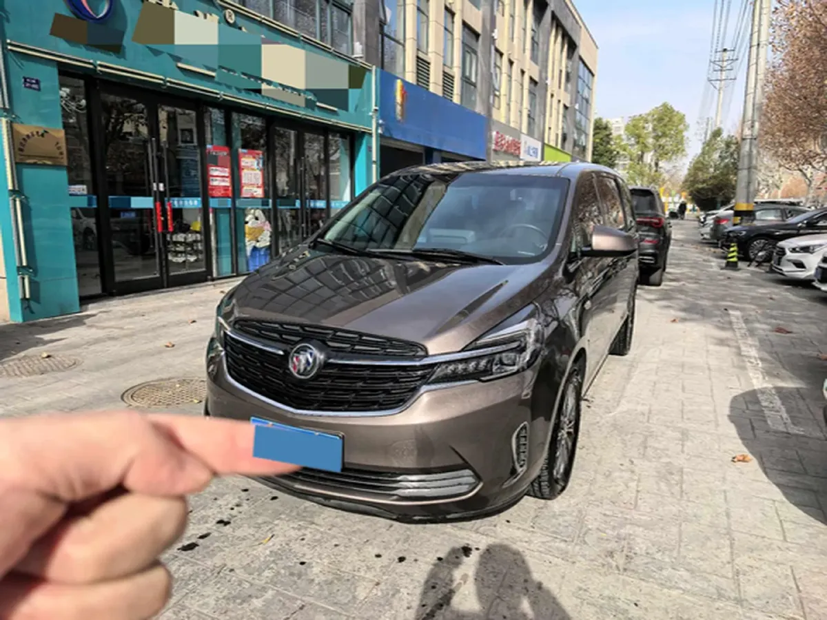 2021 Buick GL8 2.0T 237HP L4 9AT,autocango,china used car exporter,china ev exporter,chinese used car exporter,chinese used ev exporter