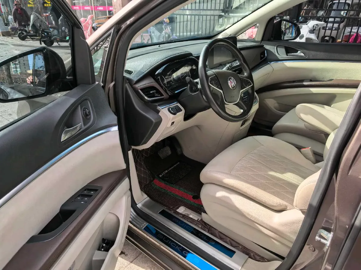 2021 Buick GL8 2.0T 237HP L4 9AT,autocango,china used car exporter,china ev exporter,chinese used car exporter,chinese used ev exporter