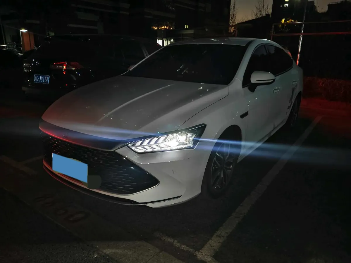 2021 Haval F7 1.5T 169HP L4 7DCT,autocango,china used car exporter,china ev exporter,chinese used car exporter,chinese used ev exporter