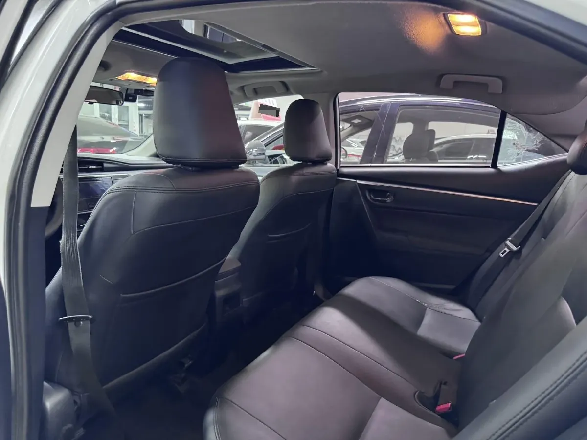 2017 Ford Focus 1.5T 181HP L4 6AT,autocango,china used car exporter,china ev exporter,chinese used car exporter,chinese used ev exporter