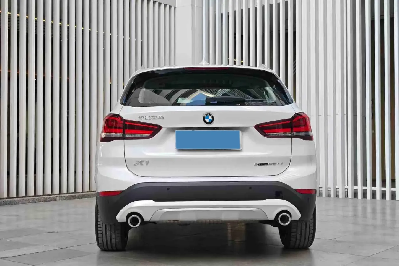 2022 BMW X1 2.0T 192HP L4 8AT,autocango,china used car exporter,china ev exporter,chinese used car exporter,chinese used ev exporter