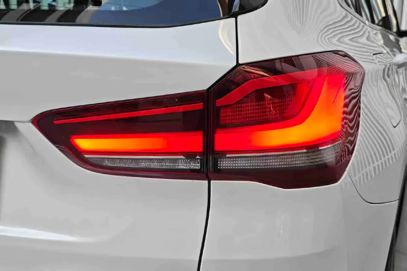 2022 BMW X1 2.0T 192HP L4 8AT,autocango,china used car exporter,china ev exporter,chinese used car exporter,chinese used ev exporter