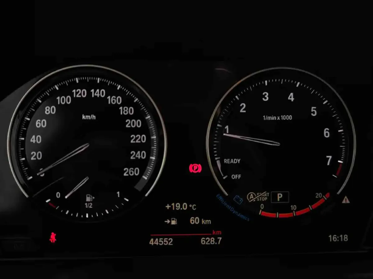 2022 BMW X1 2.0T 192HP L4 8AT,autocango,china used car exporter,china ev exporter,chinese used car exporter,chinese used ev exporter