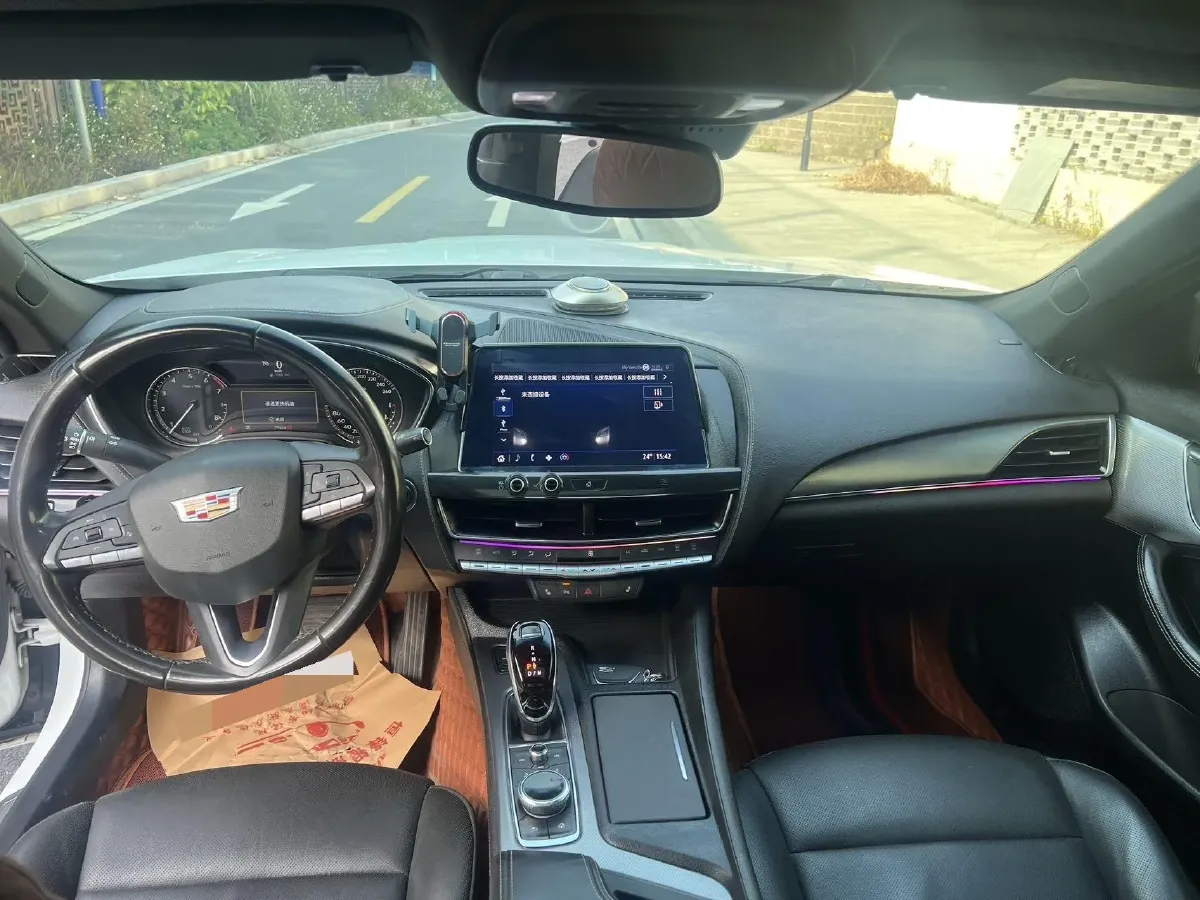 2020 Cadillac CT5 2.0T 241HP L4 10AT,autocango,china used car exporter,china ev exporter,chinese used car exporter,chinese used ev exporter