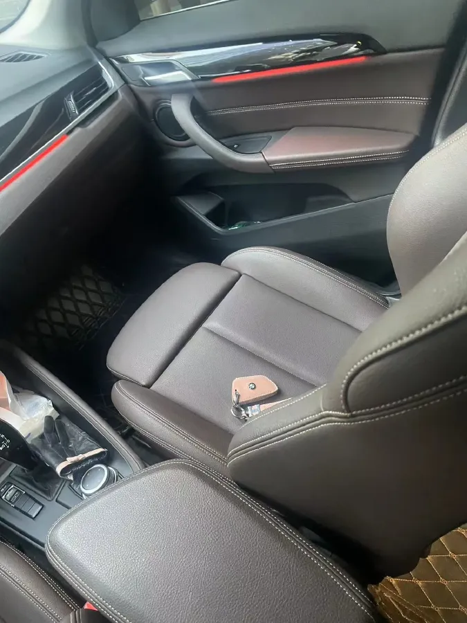 2020 BMW X1 2.0T 192HP L4 7DCT,autocango,china used car exporter,china ev exporter,chinese used car exporter,chinese used ev exporter