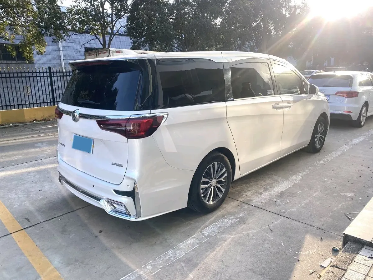 2020 Buick GL8 2.0T 237HP L4 9AT,autocango,china used car exporter,china ev exporter,chinese used car exporter,chinese used ev exporter