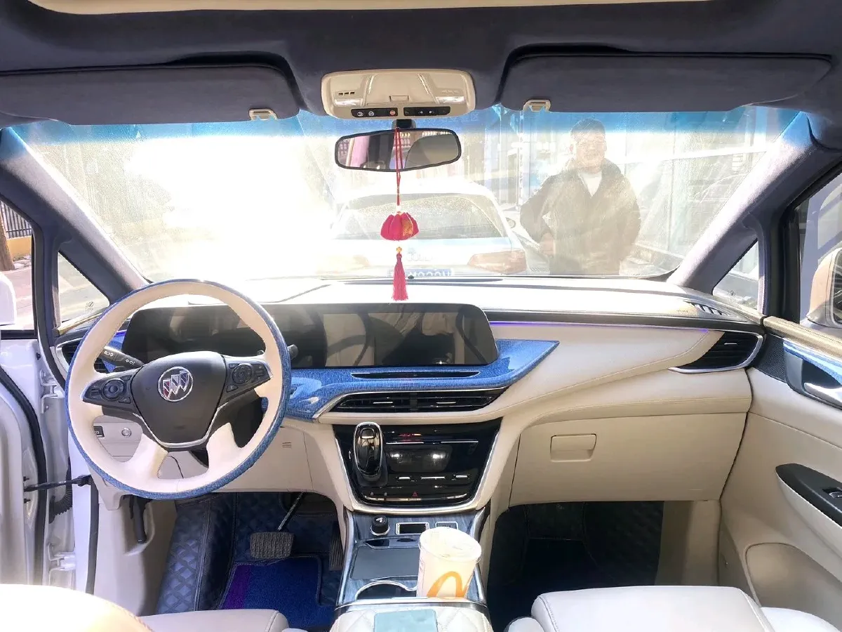 2020 Buick GL8 2.0T 237HP L4 9AT,autocango,china used car exporter,china ev exporter,chinese used car exporter,chinese used ev exporter