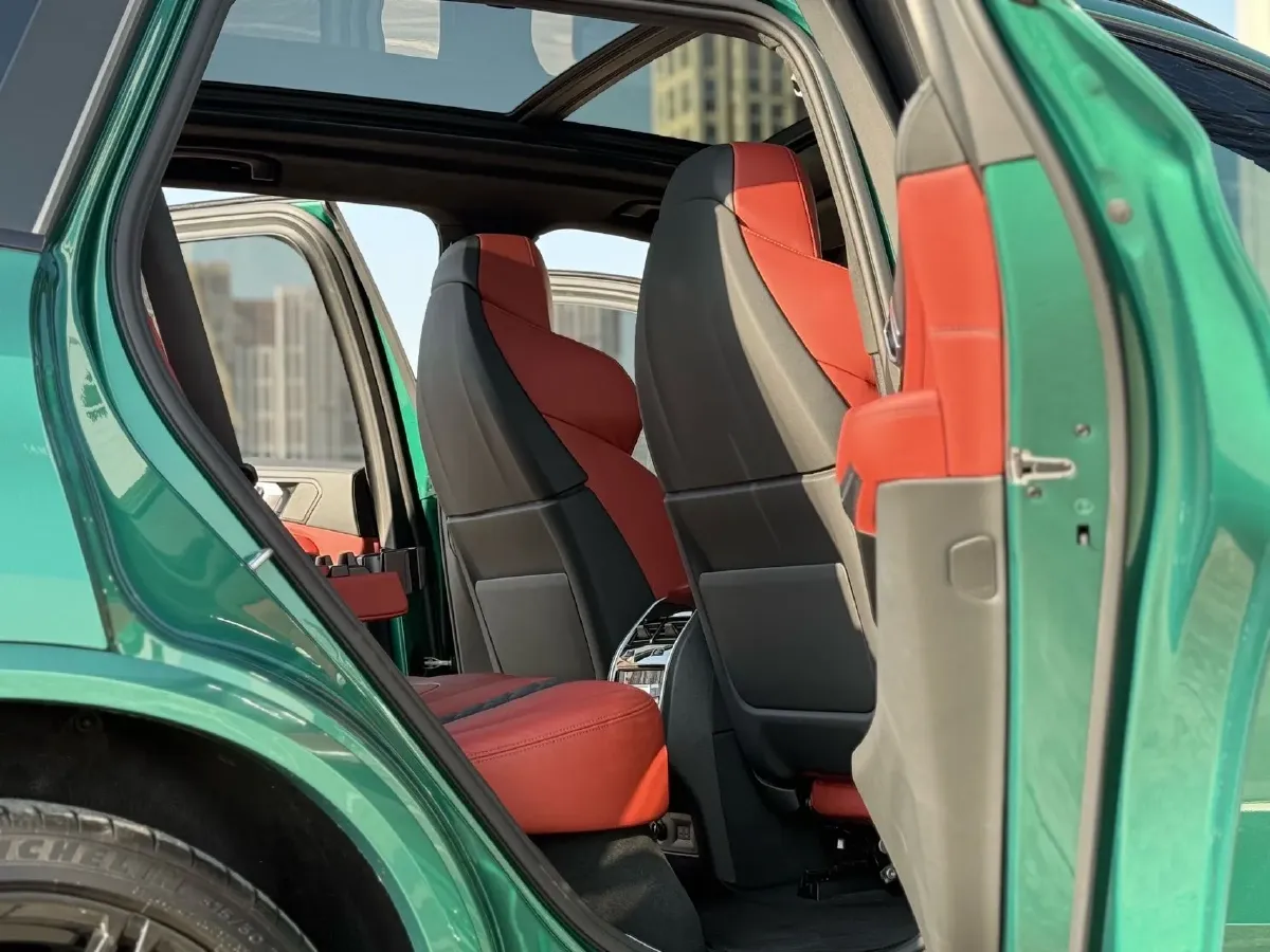 2023 BMW X5 M 4.4T 625HP V8 8AT,autocango,china used car exporter,china ev exporter,chinese used car exporter,chinese used ev exporter