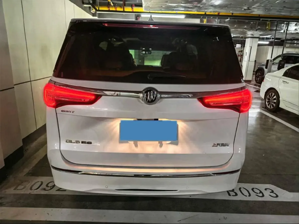 2021 Buick GL8 2.0T 237HP L4 9AT,autocango,china used car exporter,china ev exporter,chinese used car exporter,chinese used ev exporter