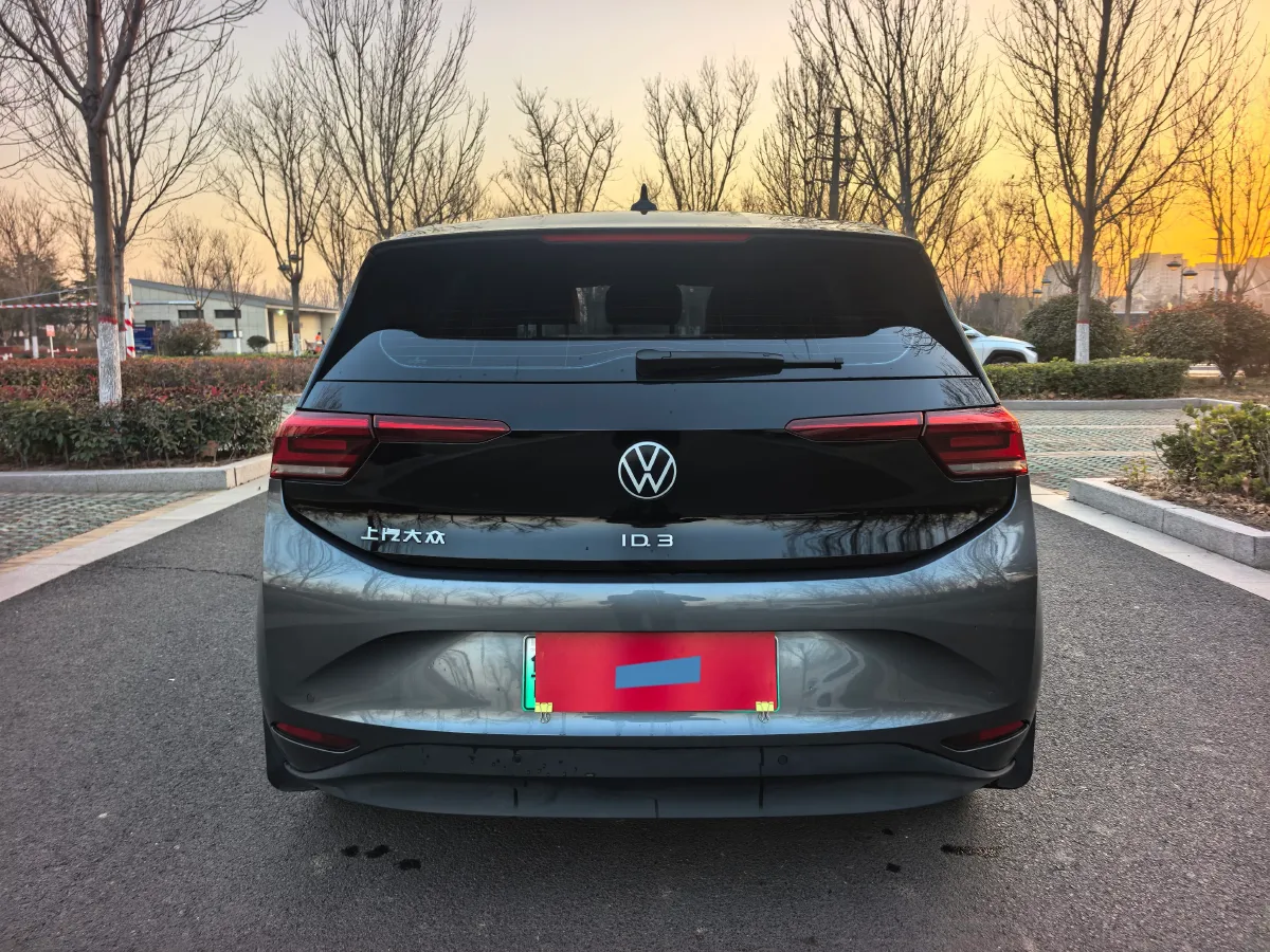2024 Volkswagen ID.3 BEV 52.8KWH,autocango,china used car exporter,china ev exporter,chinese used car exporter,chinese used ev exporter