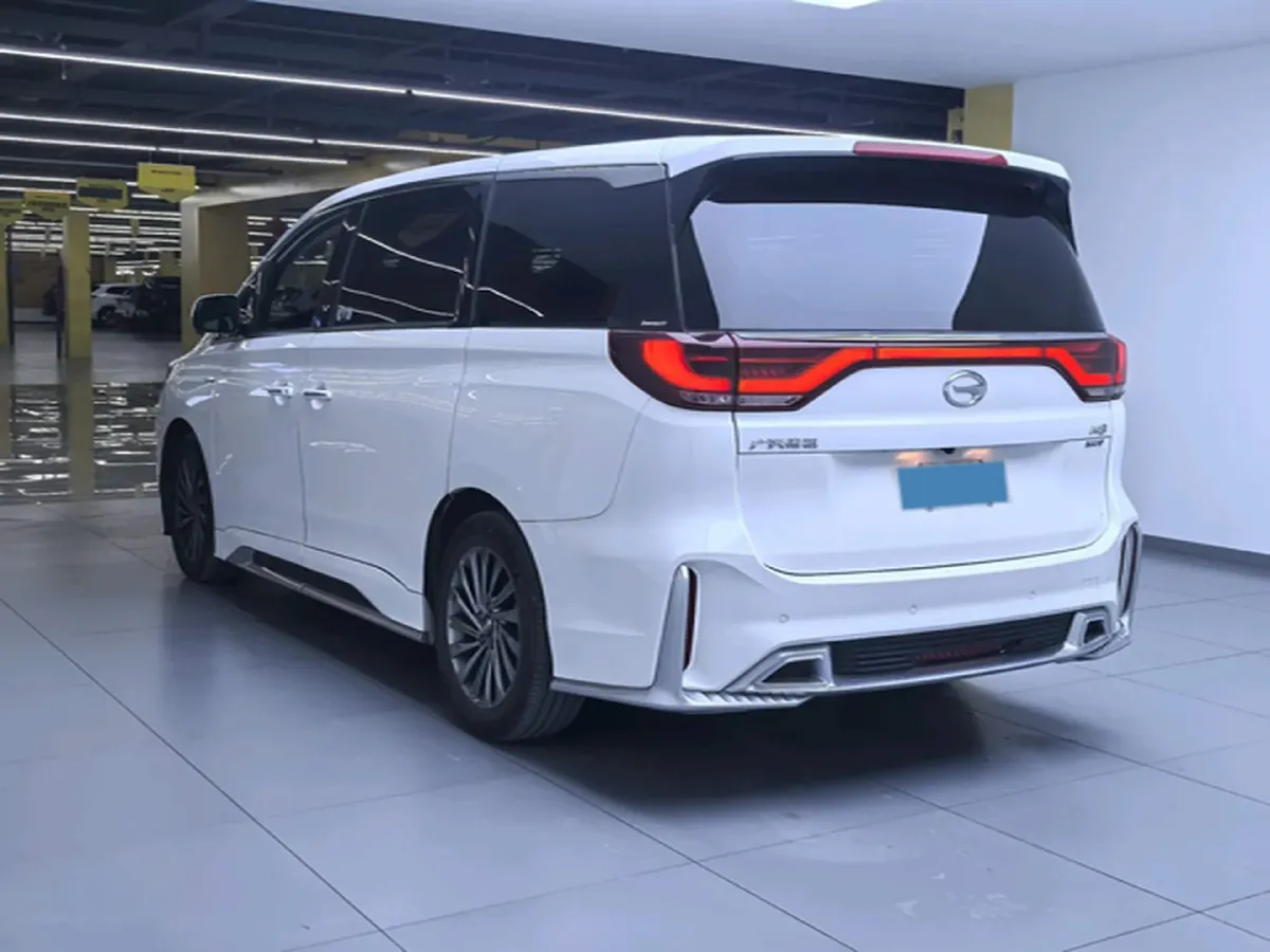 2021 GAC Trumpchi M8 2.0T 252HP L4 8AT,autocango,china used car exporter,china ev exporter,chinese used car exporter,chinese used ev exporter