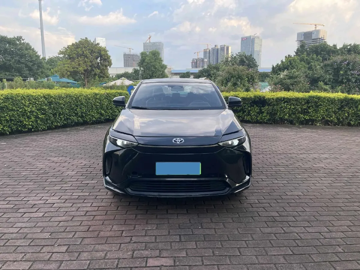 2022 Toyota bZ4X BEV 50.3KWH,autocango,china used car exporter,china ev exporter,chinese used car exporter,chinese used ev exporter