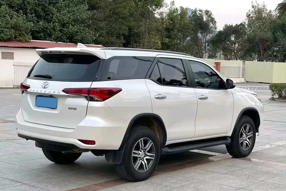 2017 BMW X5 3.0T 258HP L6 8AT,autocango,china used car exporter,china ev exporter,chinese used car exporter,chinese used ev exporter