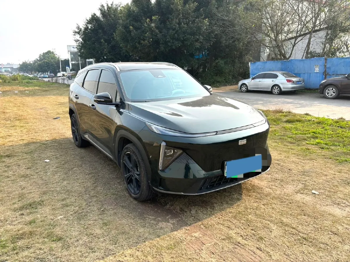 2024 Geely Galaxy L7 1.5T 163HP L4 3DHT PHEV 18.7KWH,autocango,china used car exporter,china ev exporter,chinese used car exporter,chinese used ev exporter