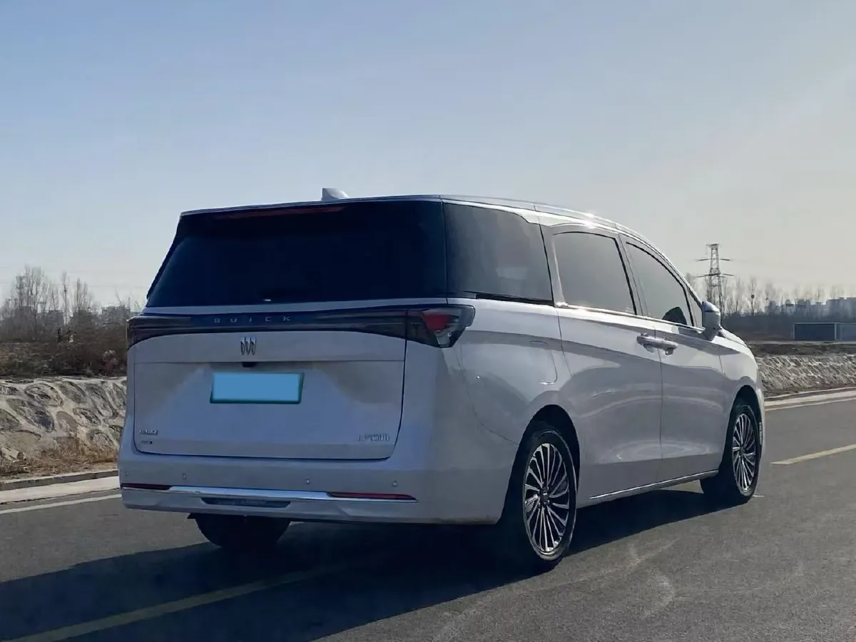 2025 Buick GL8 1.5T 180HP L4 2DHT PHEV,autocango,china used car exporter,china ev exporter,chinese used car exporter,chinese used ev exporter