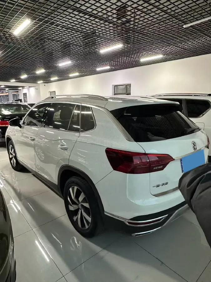 2020 Volkswagen Tayron 2.0T 186HP L4 7DCT,autocango,china used car exporter,china ev exporter,chinese used car exporter,chinese used ev exporter