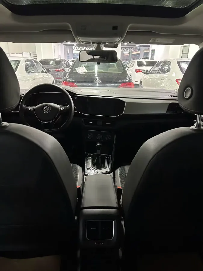 2020 Volkswagen Tayron 2.0T 186HP L4 7DCT,autocango,china used car exporter,china ev exporter,chinese used car exporter,chinese used ev exporter