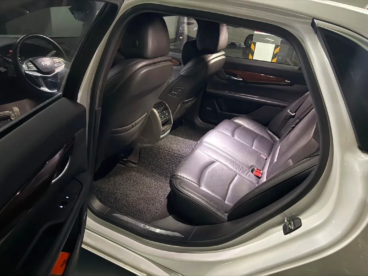 2020 Cadillac CT6 2.0T 241HP L4 10AT,autocango,china used car exporter,china ev exporter,chinese used car exporter,chinese used ev exporter