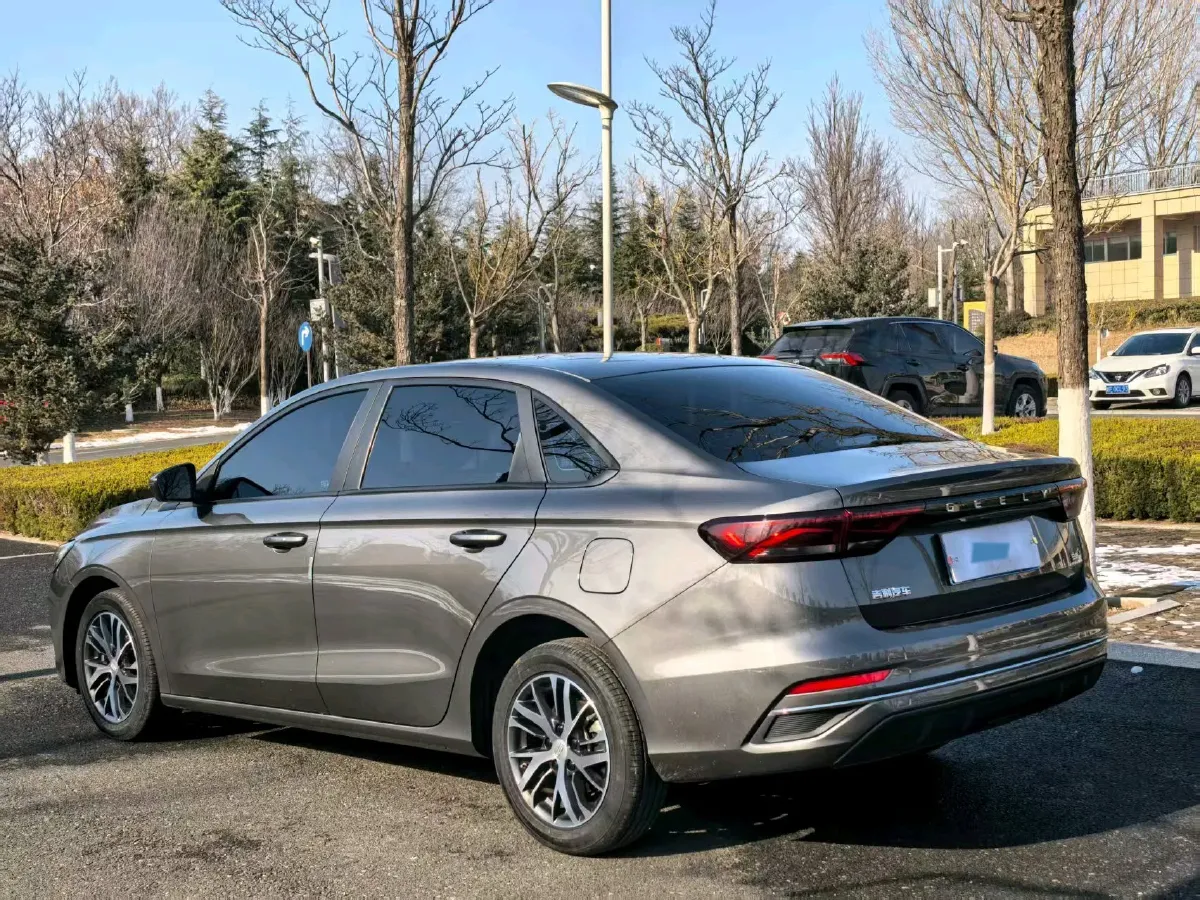 2022 Geely Emgrand 1.5L 114HP L4 CVT,autocango,china used car exporter,china ev exporter,chinese used car exporter,chinese used ev exporter