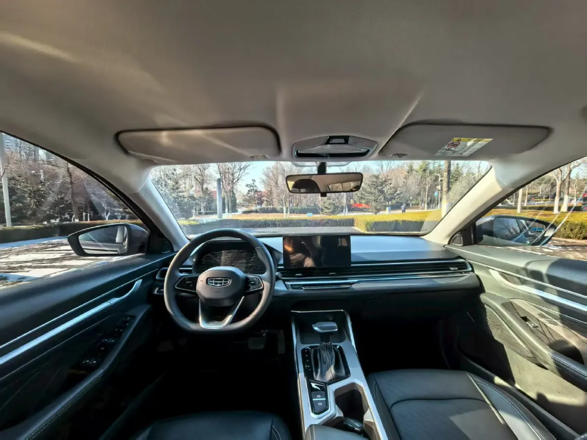 2022 Geely Emgrand 1.5L 114HP L4 CVT,autocango,china used car exporter,china ev exporter,chinese used car exporter,chinese used ev exporter