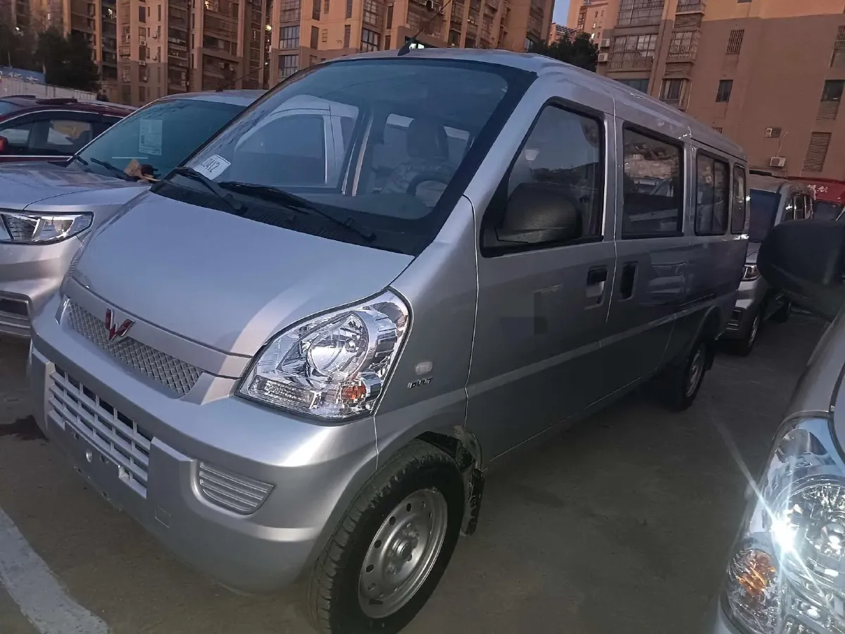 2021 ChangAn Kaicene XingKa 1.5L 107HP L4 5MT,autocango,china used car exporter,china ev exporter,chinese used car exporter,chinese used ev exporter
