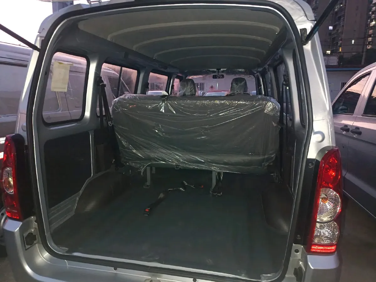 2021 ChangAn Kaicene XingKa 1.5L 107HP L4 5MT,autocango,china used car exporter,china ev exporter,chinese used car exporter,chinese used ev exporter