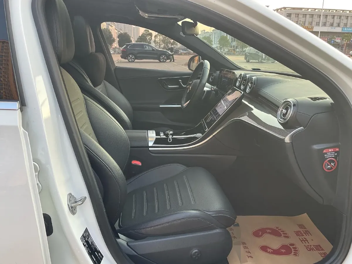 2023 Mercedes-Benz C Class 1.5T 204HP L4 9AT,autocango,china used car exporter,china ev exporter,chinese used car exporter,chinese used ev exporter