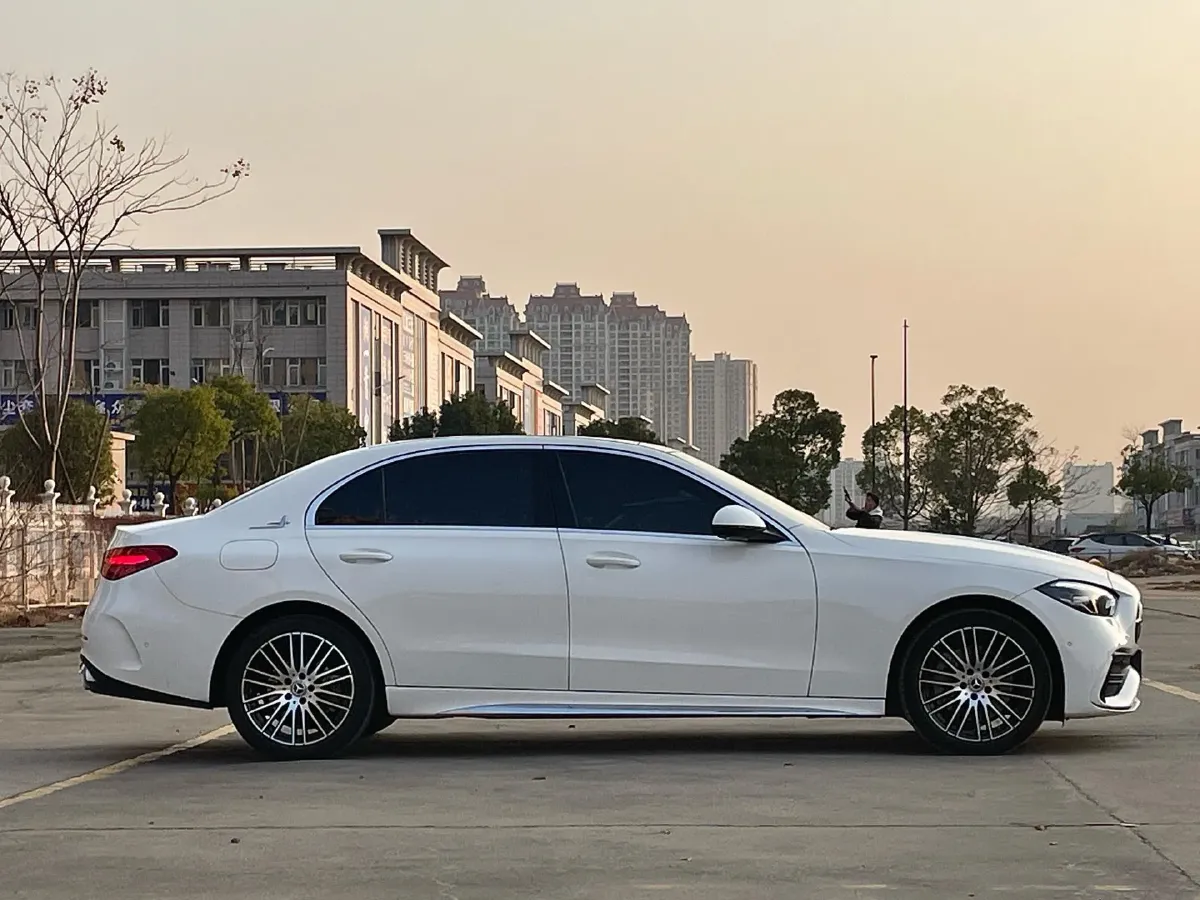 2023 Mercedes-Benz C Class 1.5T 204HP L4 9AT,autocango,china used car exporter,china ev exporter,chinese used car exporter,chinese used ev exporter