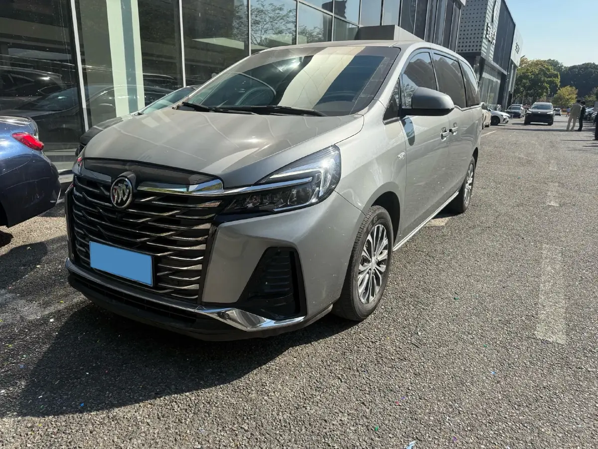 2023 Buick GL8 2.0T 237HP L4 9AT