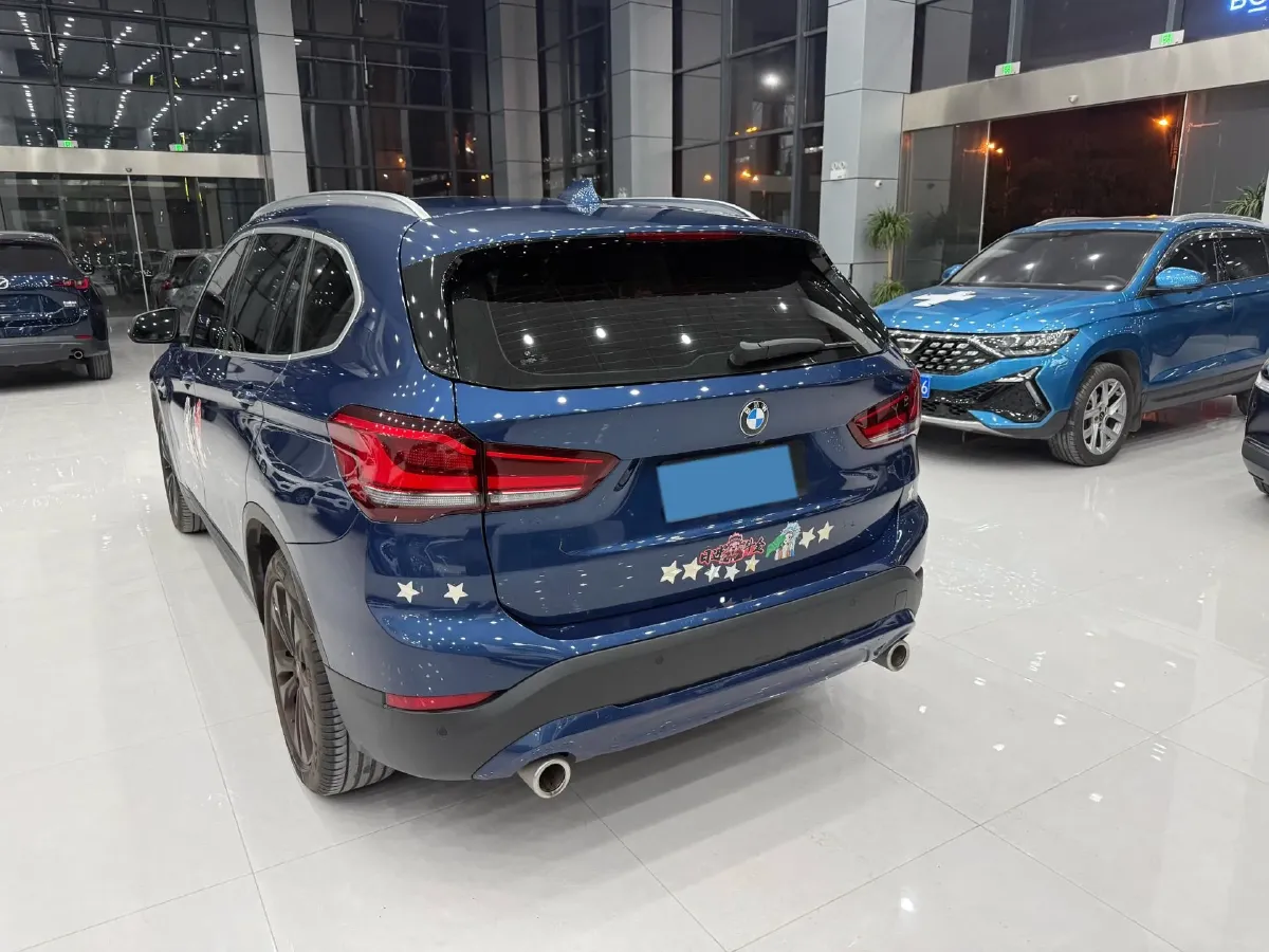 2022 BMW X1 1.5T 140HP L3 7DCT,autocango,china used car exporter,china ev exporter,chinese used car exporter,chinese used ev exporter