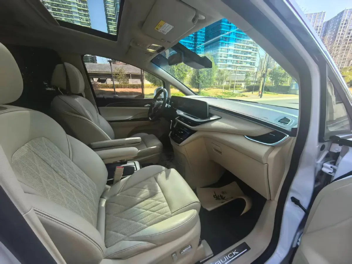 2022 Buick GL8 2.0T 237HP L4 9AT,autocango,china used car exporter,china ev exporter,chinese used car exporter,chinese used ev exporter