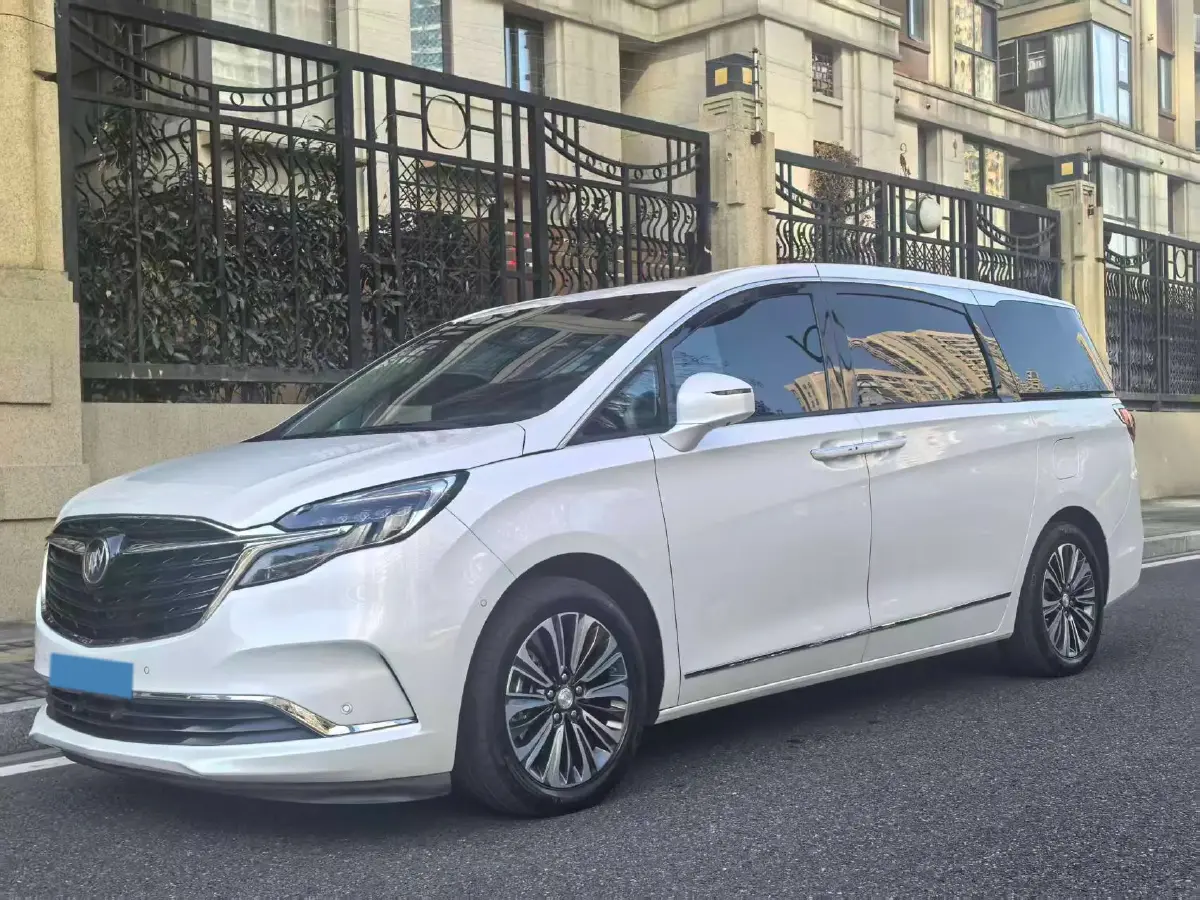 2022 Buick GL8 2.0T 237HP L4 9AT