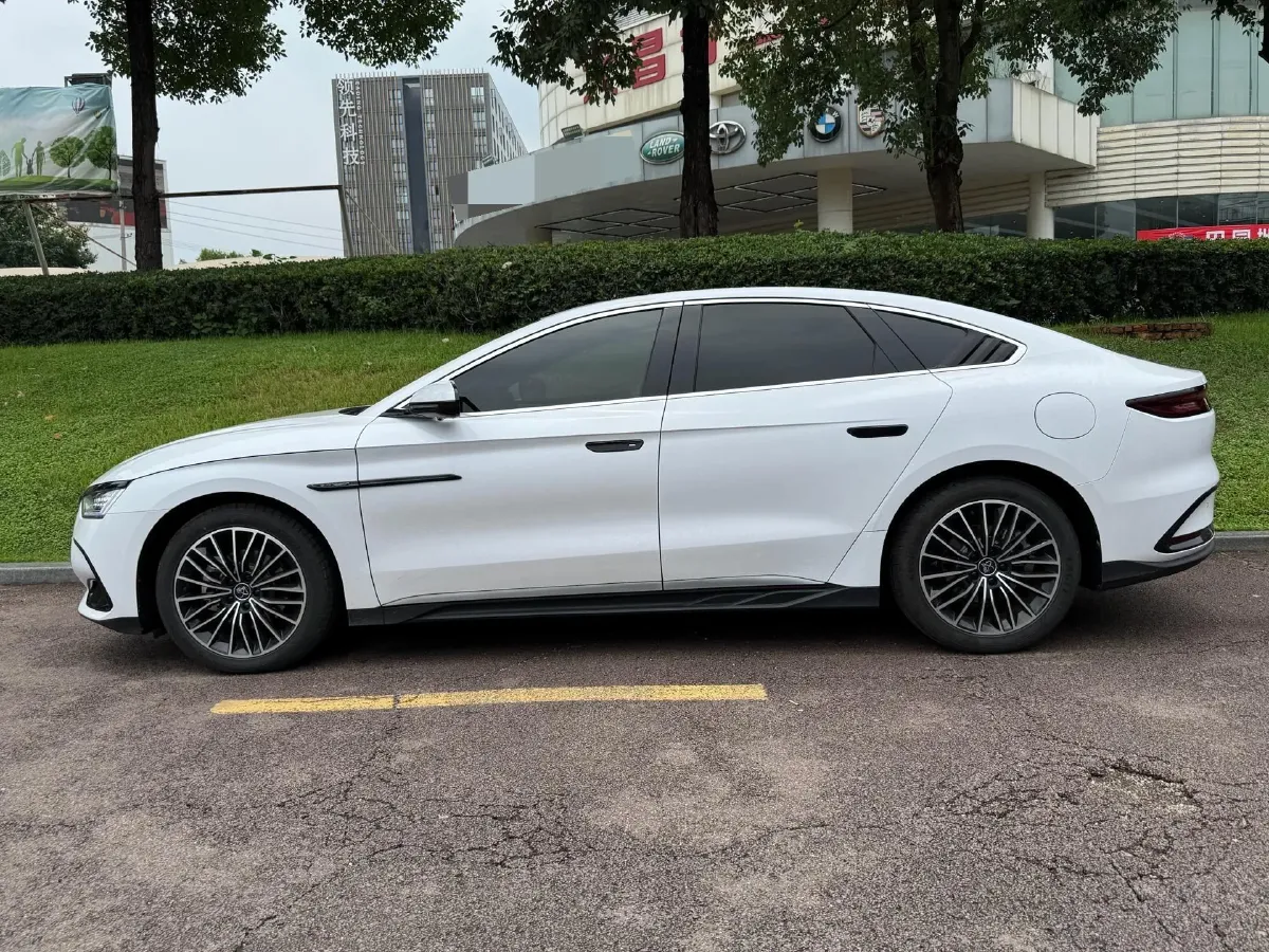 2022 Hycan A06 BEV 71KWH,autocango,china used car exporter,china ev exporter,chinese used car exporter,chinese used ev exporter