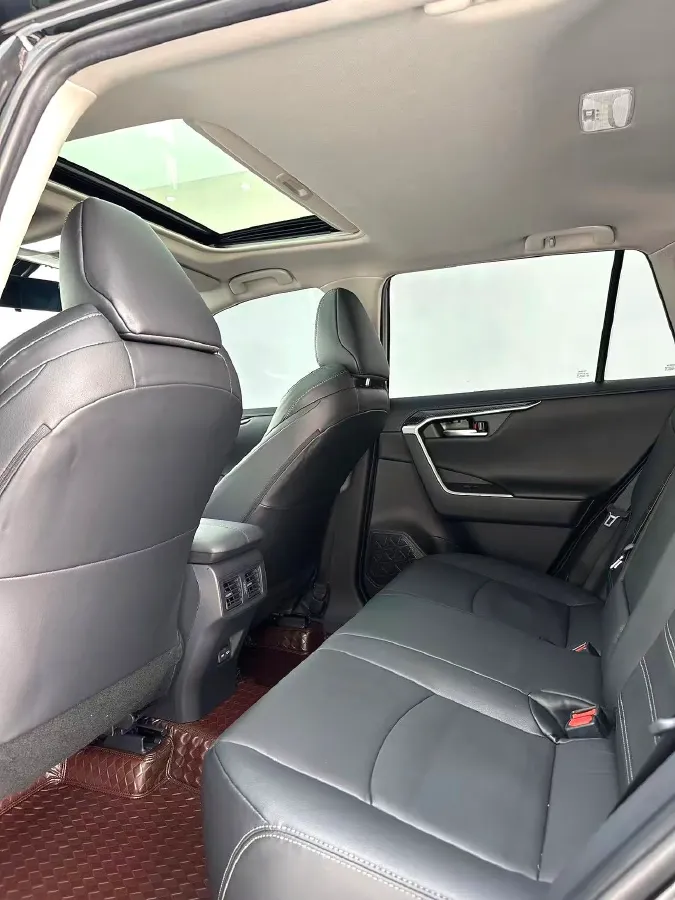 2022 Toyota Wildlander 2.0L 171HP L4 CVT,autocango,china used car exporter,china ev exporter,chinese used car exporter,chinese used ev exporter