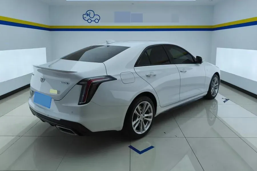 2021 Cadillac CT4 2.0T 237HP L4 8AT,autocango,china used car exporter,china ev exporter,chinese used car exporter,chinese used ev exporter