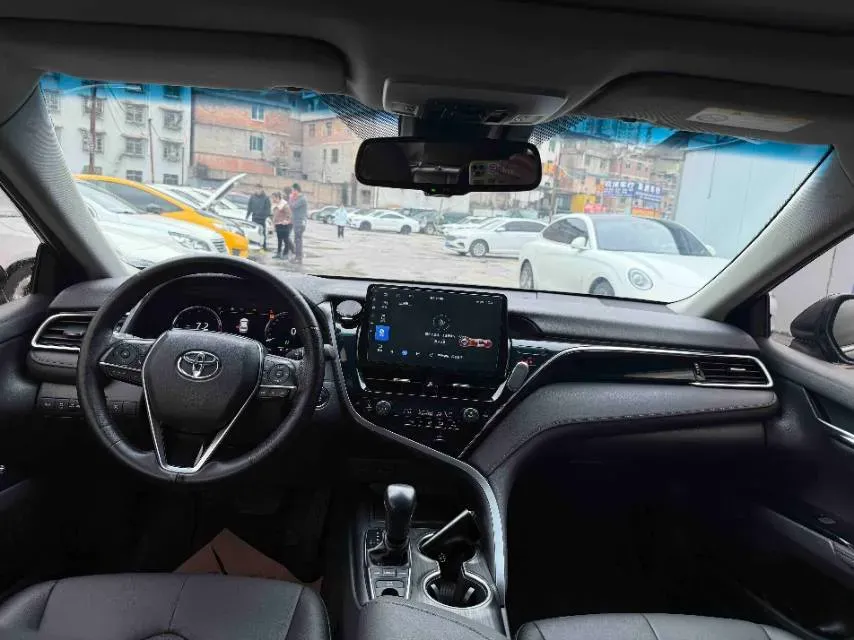 2021 Toyota Camry 2.5L 209HP L4 8AT,autocango,china used car exporter,china ev exporter,chinese used car exporter,chinese used ev exporter