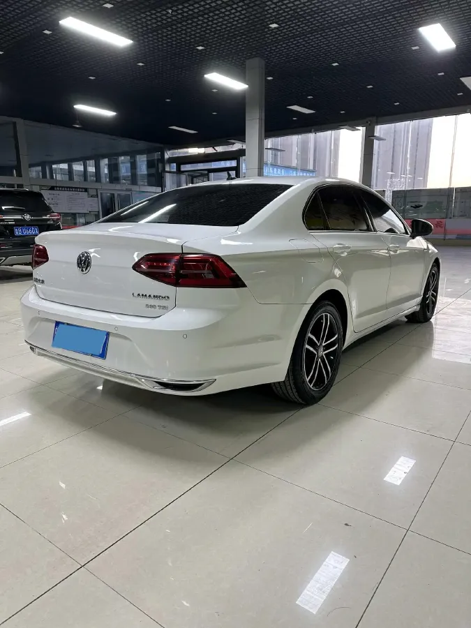 2019 Volkswagen Passat 1.4T 150HP L4 7DCT,autocango,china used car exporter,china ev exporter,chinese used car exporter,chinese used ev exporter
