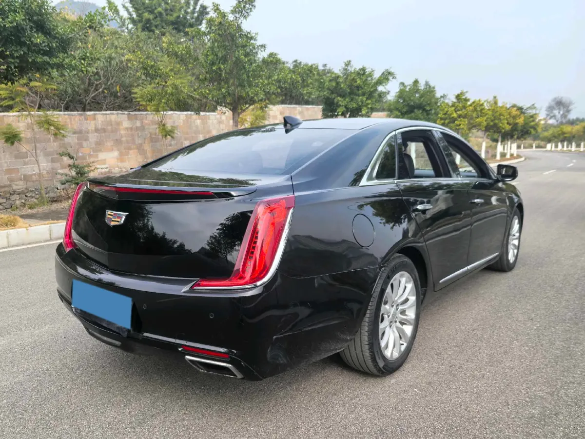 2018 Cadillac XTS 2.0T 269HP L4 6AT,autocango,china used car exporter,china ev exporter,chinese used car exporter,chinese used ev exporter