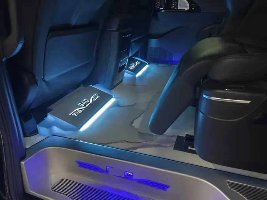 2024 GAC Trumpchi M8 2.0T 252HP L4 8AT,autocango,china used car exporter,china ev exporter,chinese used car exporter,chinese used ev exporter