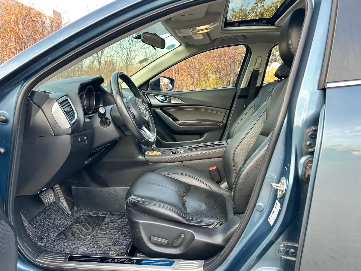 2017 Mazda 3 Axela 2.0L 158HP L4 6AT,autocango,china used car exporter,china ev exporter,chinese used car exporter,chinese used ev exporter